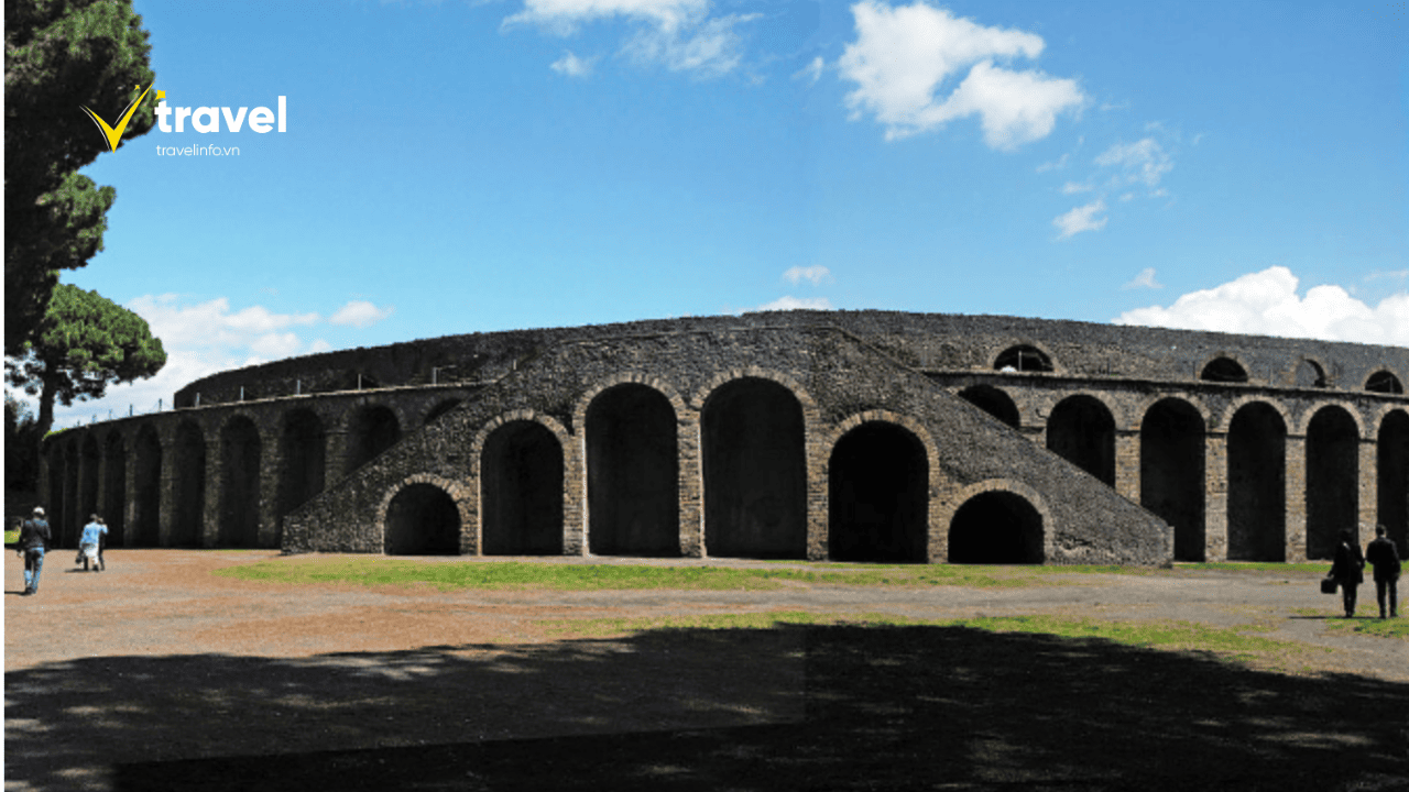 Nhà Hát Ngoài Trời Pompeii