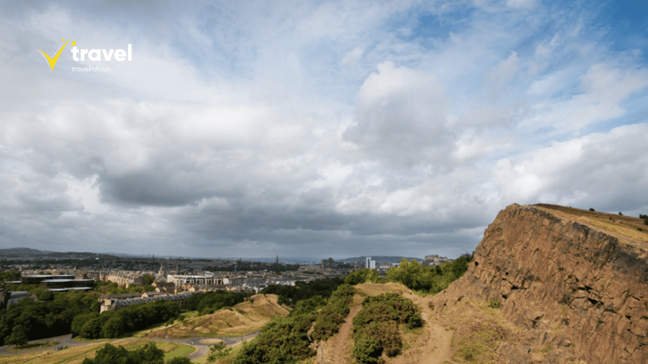 Công viên Holyrood