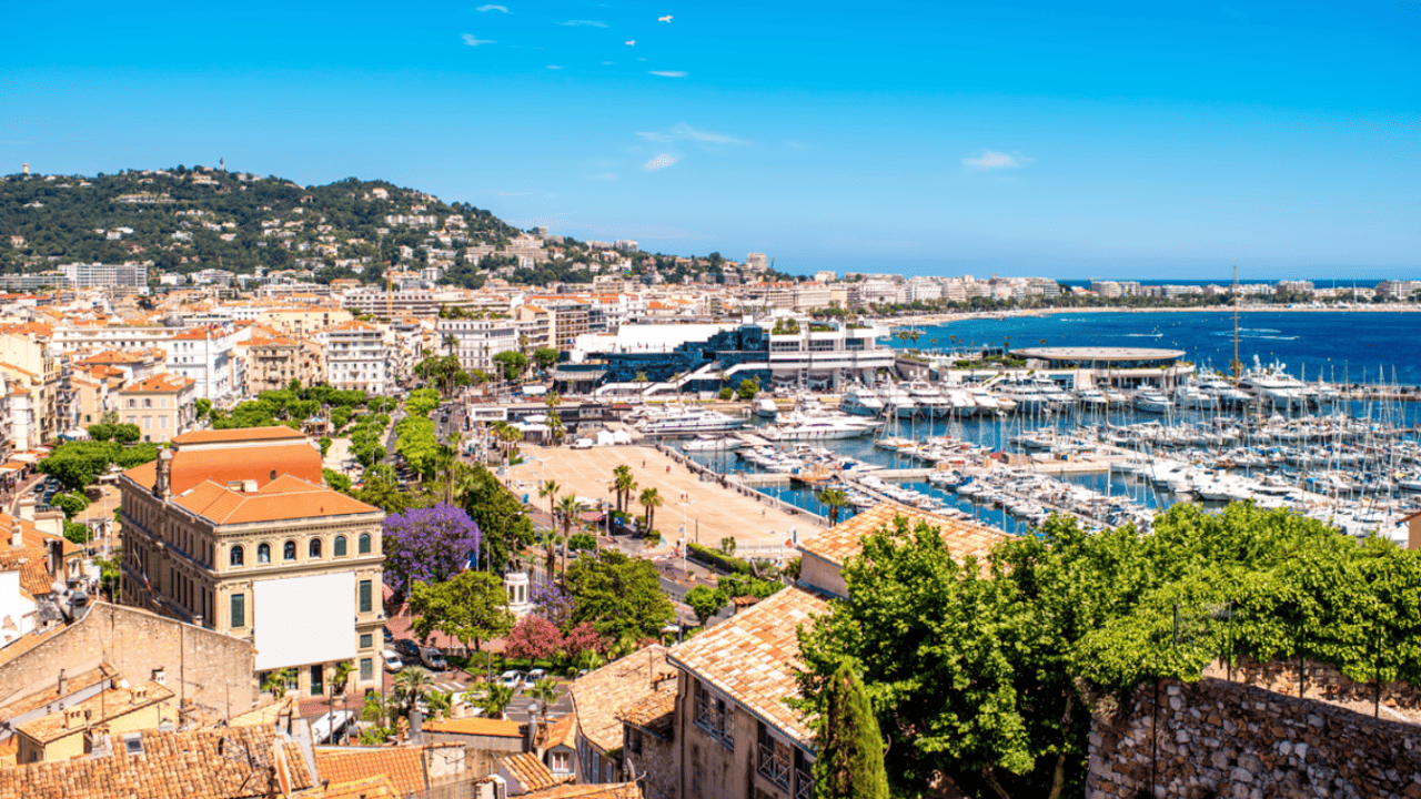 Thành Phố Cannes – Viên Ngọc Sáng Bên Bờ Địa Trung Hải