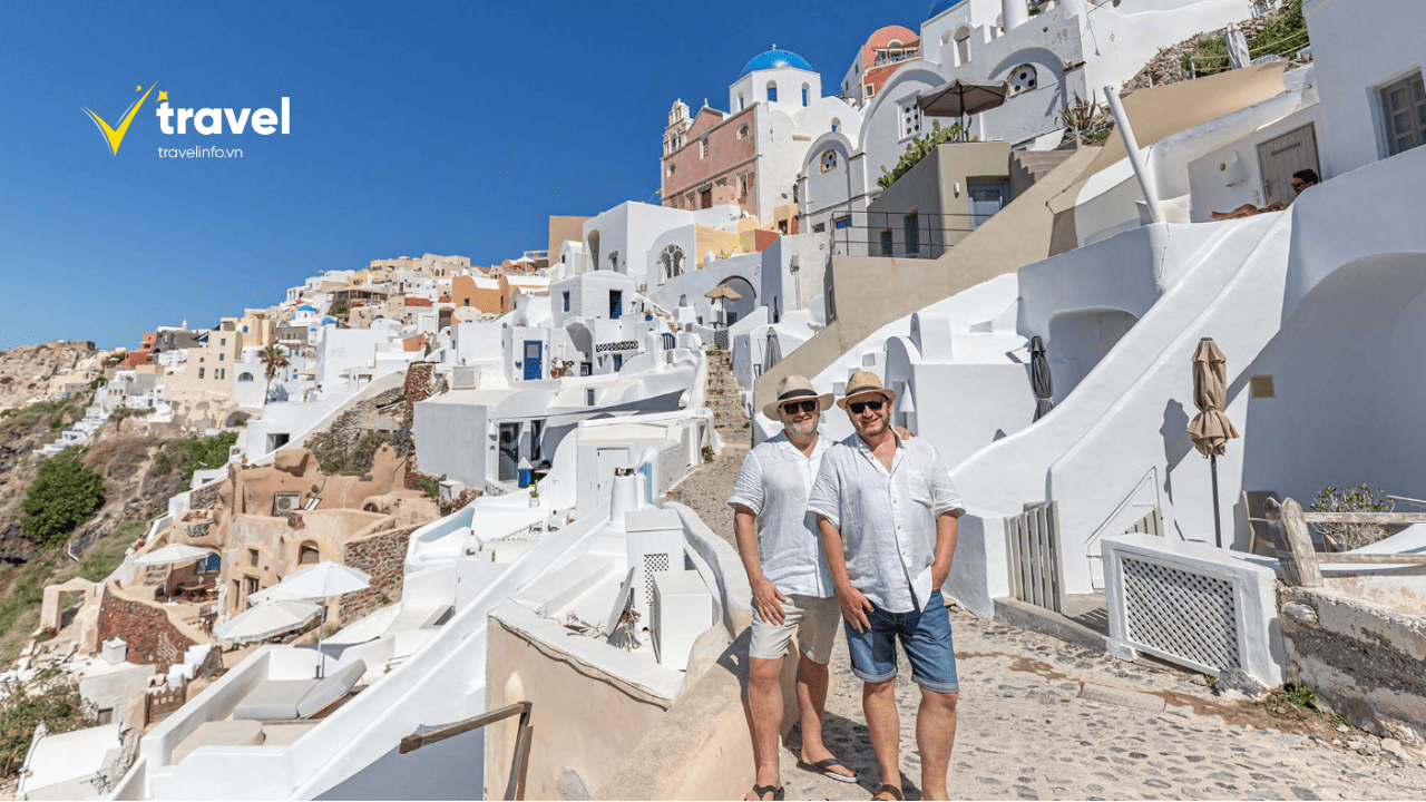 Santorini – viên ngọc quý của Hy Lạp