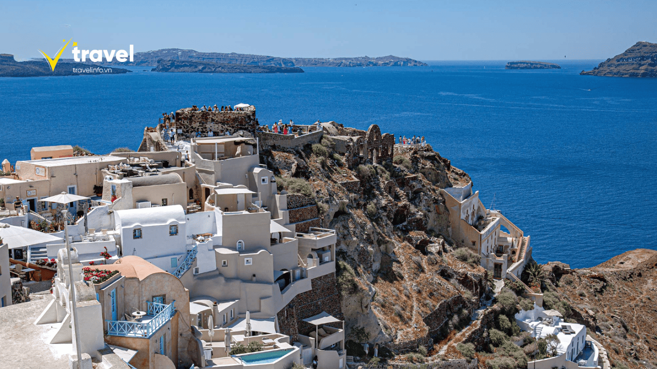 Pyrgos một ngôi làng cổ kính