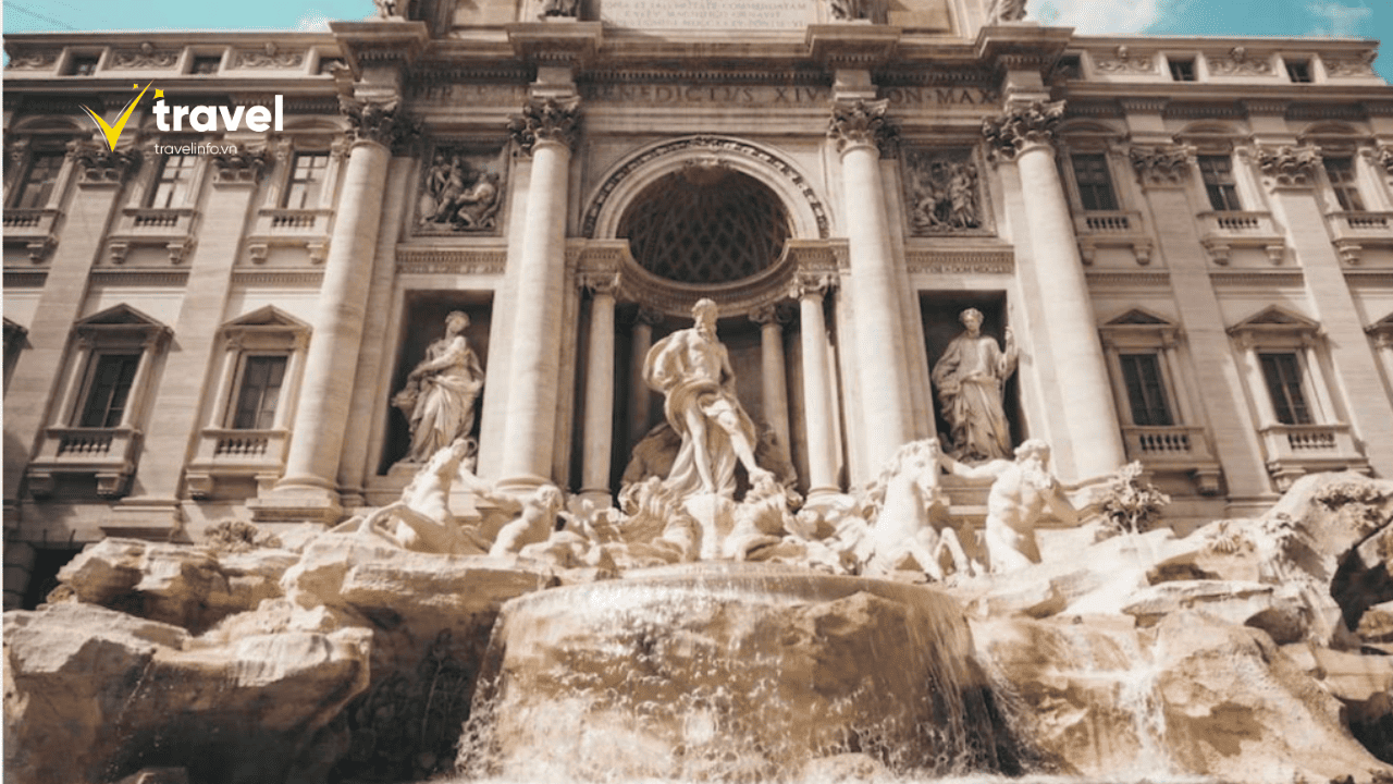 Câu Chuyện Đồng Xu Và Ước Nguyện Trở Lại Rome