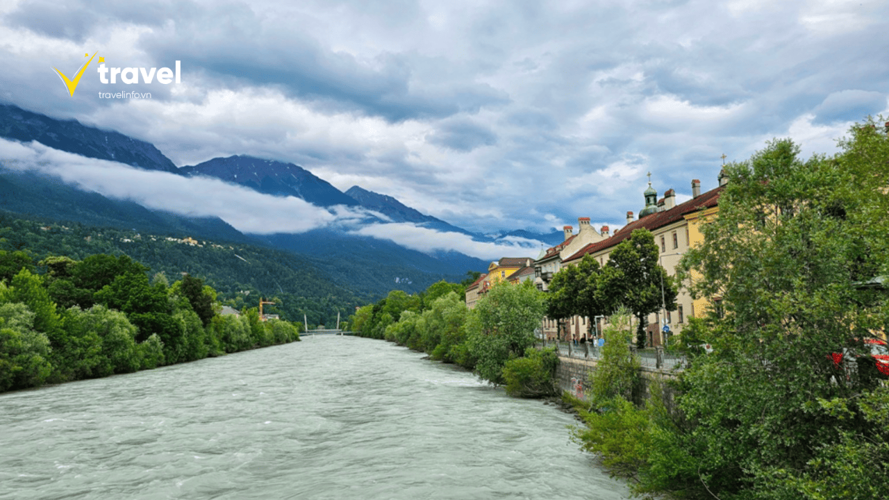 Khu Phố Cổ Innsbruck