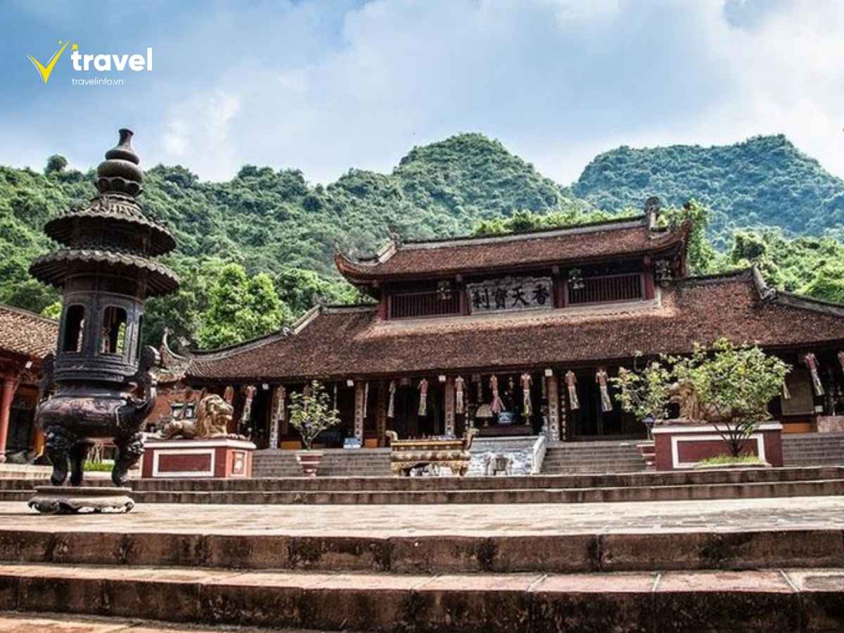 5 Địa Điểm Du Lịch Hà Tây Đẹp Như Tranh Vẽ Bạn Không Nên Bỏ Qua