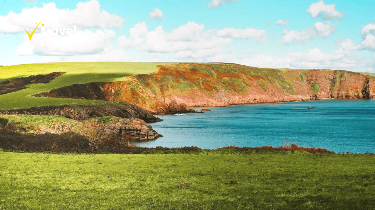 Hành trình đi bộ từ Stackpole Quay