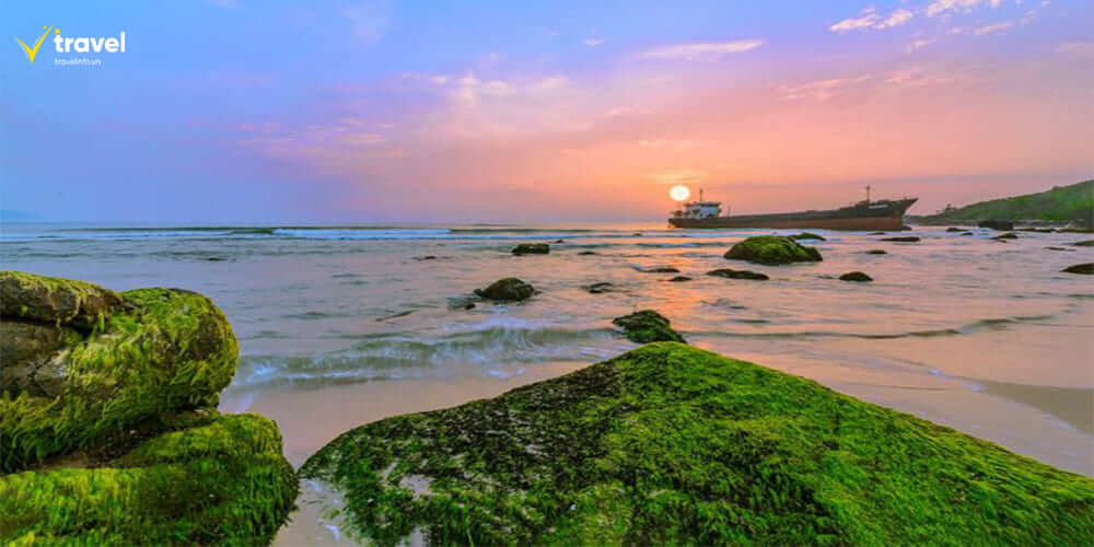 Bãi biển Nam Ô – Vẻ đẹp hoang sơ và thơ mộng