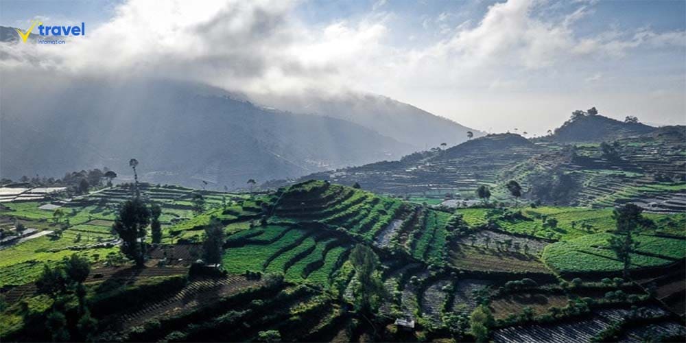 Cao nguyên Dieng – Kỳ quan địa chất ở độ cao 2.000m