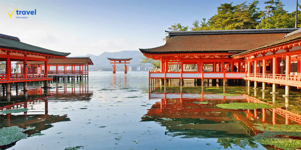 Đền Itsukushima – Ngôi đền "trôi" trên mặt nước