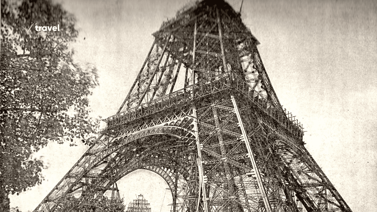 Du lịch Tháp Eiffel