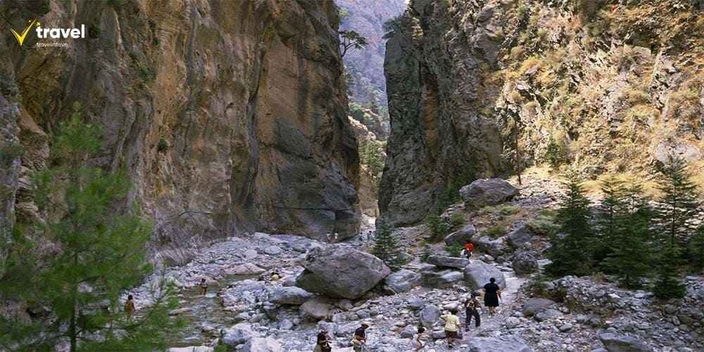 Hẻm Núi Samariá - Đảo Crete: Chinh Phục Kỳ Quan Thiên Nhiên