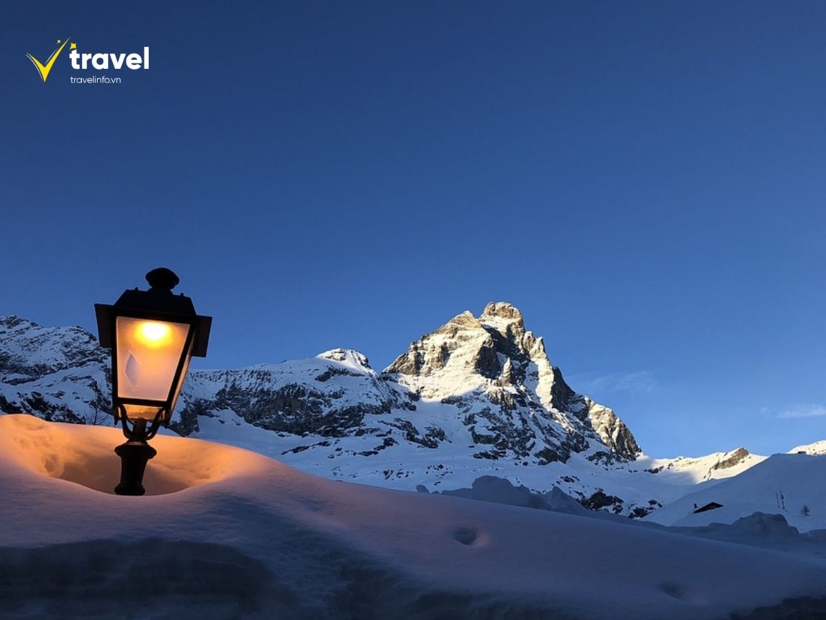 Khám phá Ngọn núi Matterhorn