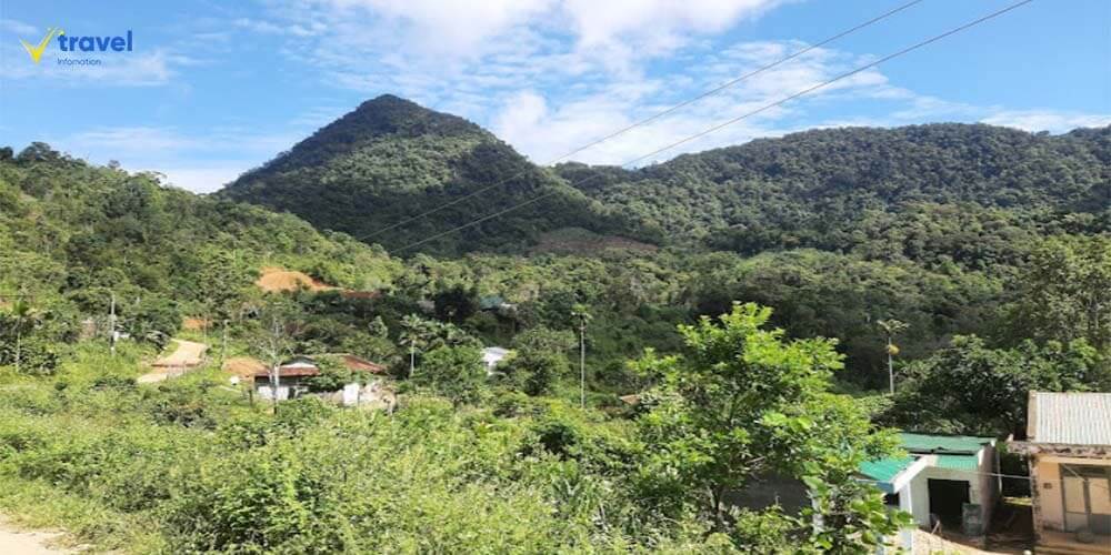 Núi Cà Đam – “Nóc nhà” của Quảng Ngãi