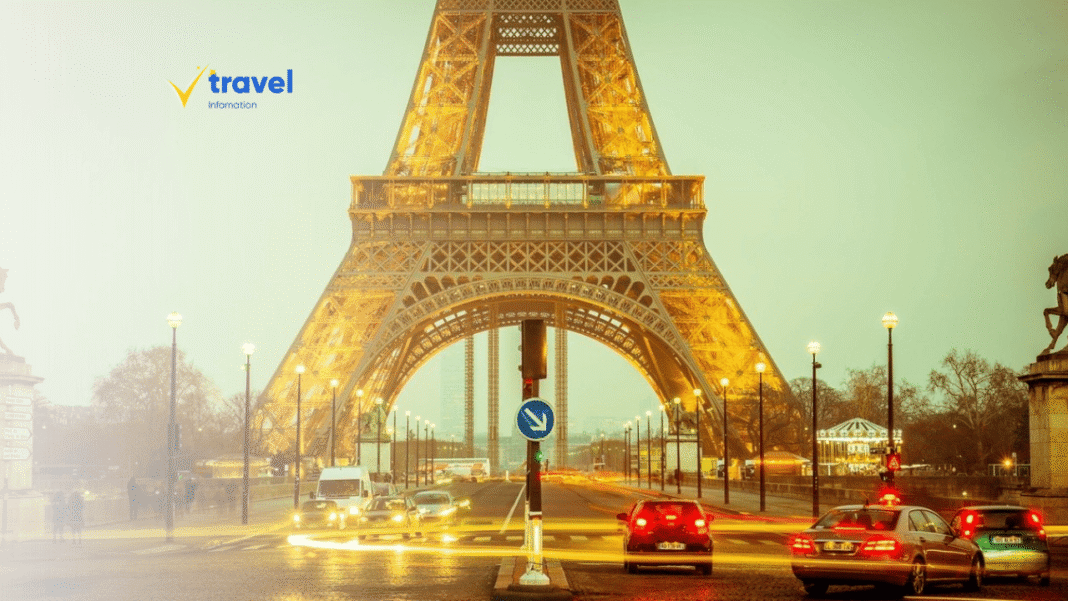 Tháp Eiffel: Biểu Tượng Của Paris và Những Trải Nghiệm Tuyệt Vời