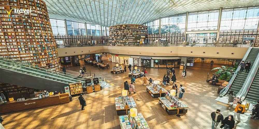 Thư viện Starfield – Không gian sống ảo huyền thoại giữa lòng Seoul