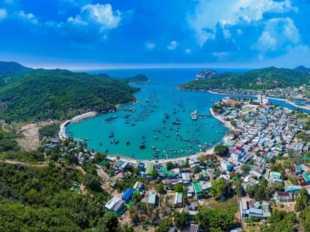 Top 10 Địa Điểm Du Lịch Ninh Thuận Nổi Tiếng