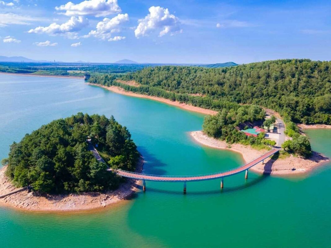 Top 12 Địa Điểm Du Lịch Hà Tĩnh Hấp Dẫn Không Thể Bỏ Lỡ