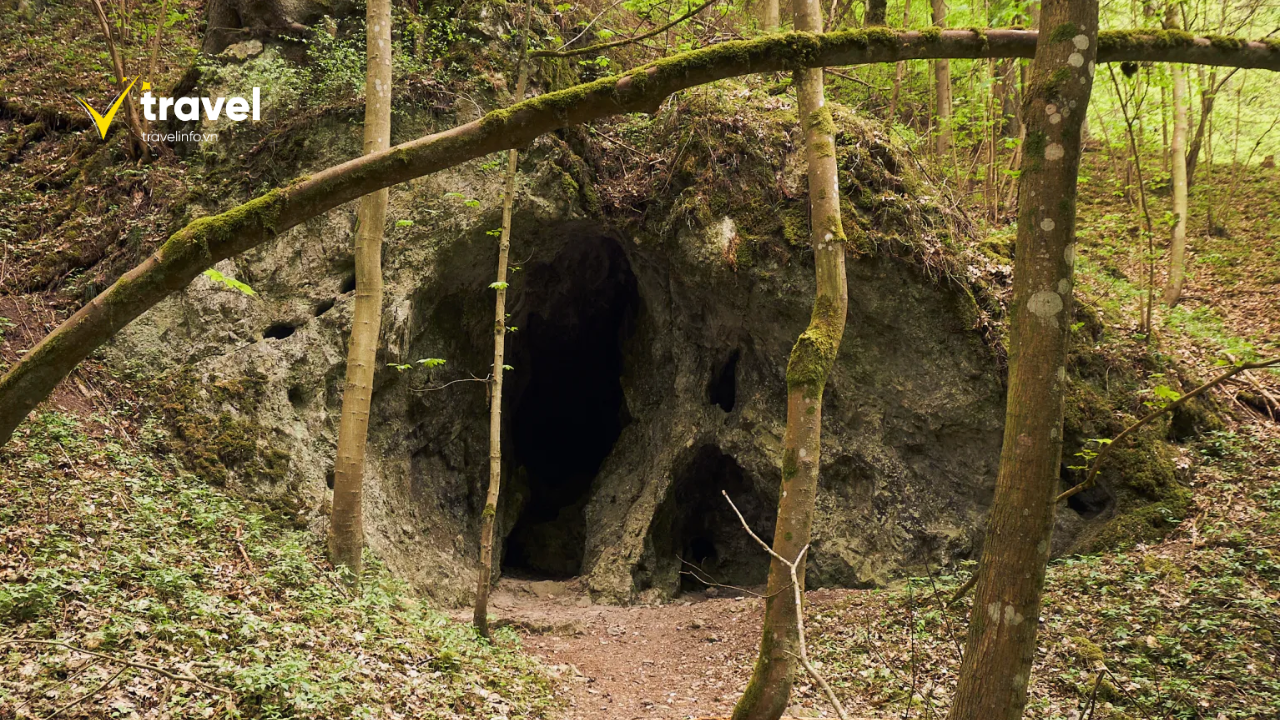 Hẻm núi Suchý Žleb TẠI Moravian Karst