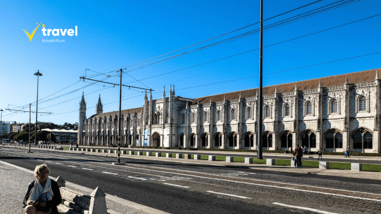 Tu viện Jerónimos