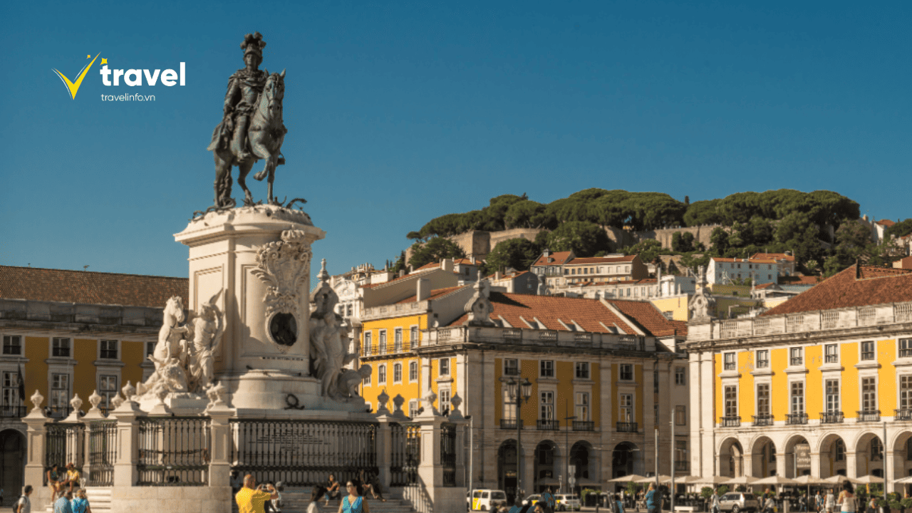 Praça Martim Moniz