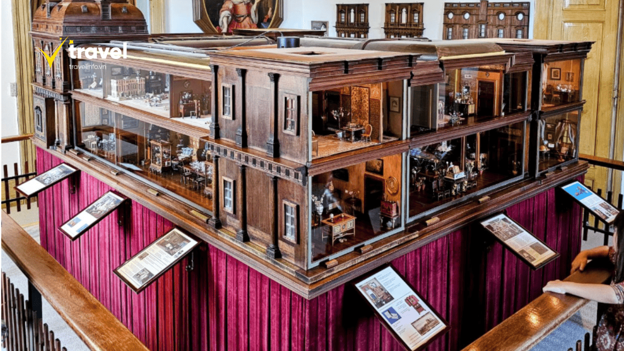 Những báu vật bên trong lâu đài