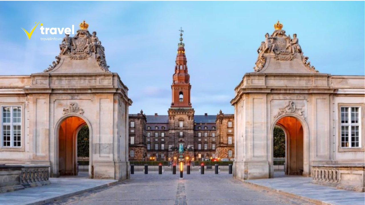 Lâu Đài Rosenborg - Lịch Sử Và Vẻ Đẹp Tráng Lệ