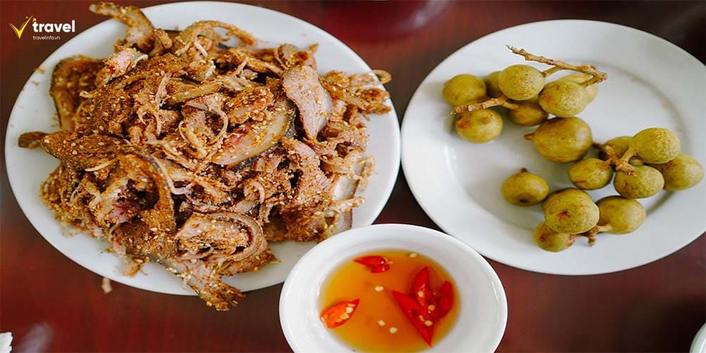 Ăn gì, ở đâu khi du lịch Hang Múa?