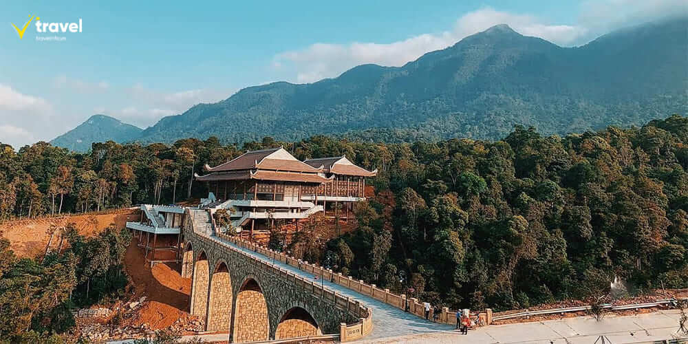 Di chuyển đến Yên Tử