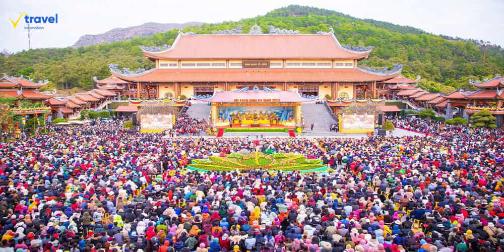Chùa Ba Vàng – Trung tâm tu học và hoạt động Phật sự